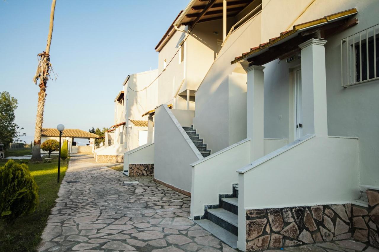 Parakladi Seaside Retreat Melikia Екстер'єр фото